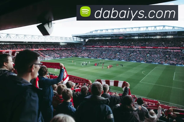 维尼修斯：从天才少年到足球巨星的华丽蜕变与未来展望